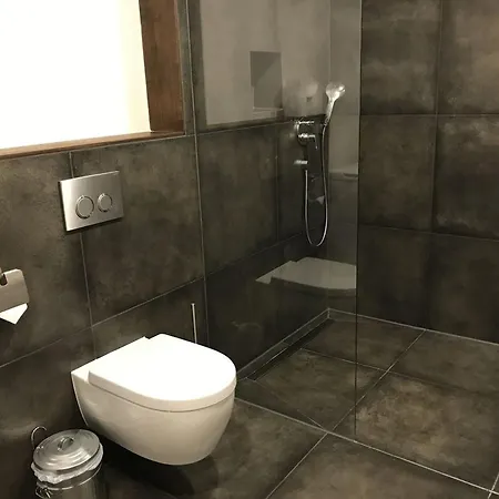 Gaestewohnung Jakobsgasse 아파트 투빈겐